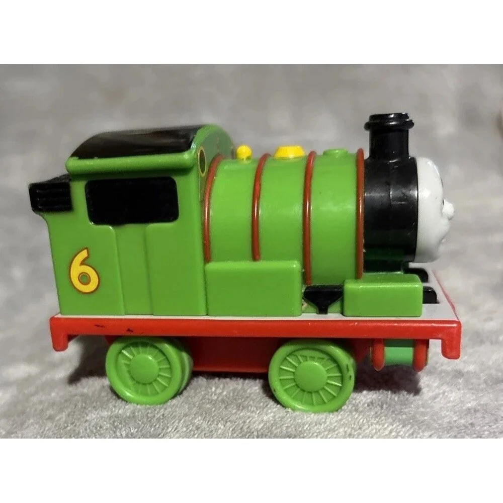 Thomas & Friends PERCY 2009 Trackmaster Train Engine Motorized Mattel And Cart